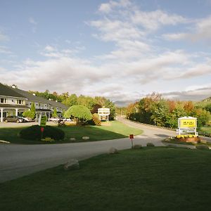 Town & Country Inn & Resort